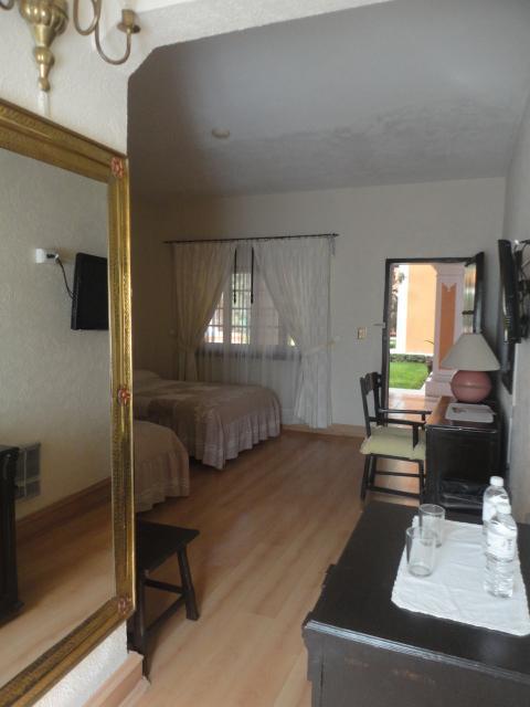 Hotel Royal Spa Zimapan Ngoại thất bức ảnh