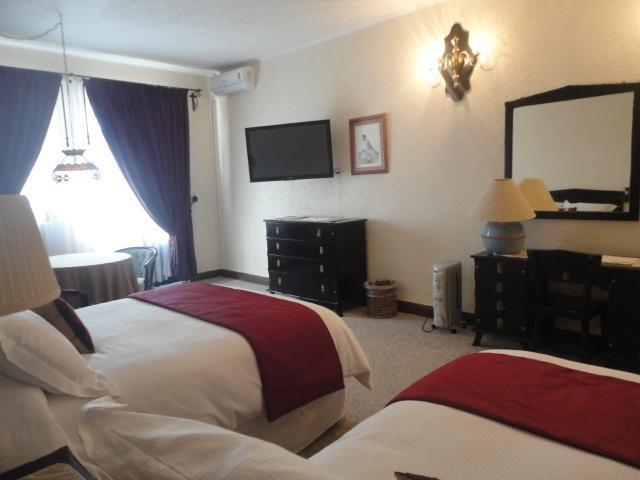 Hotel Royal Spa Zimapan Ngoại thất bức ảnh