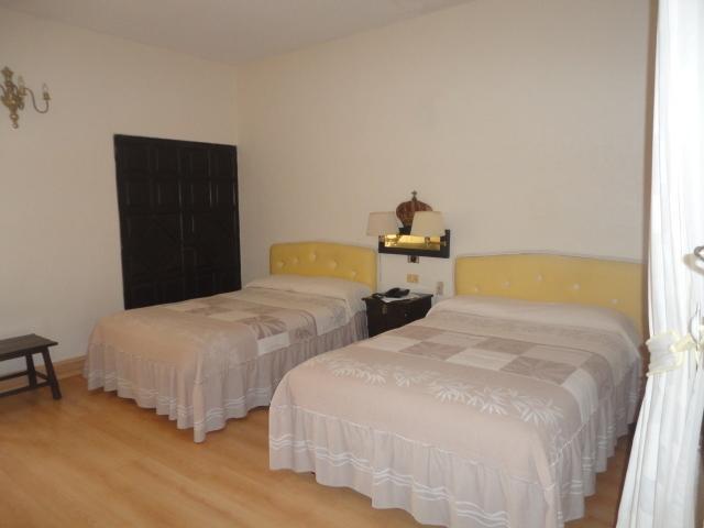 Hotel Royal Spa Zimapan Phòng bức ảnh